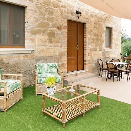 Le Colline Di Giulia - Mini Casa Ai Piedi Della Collina *